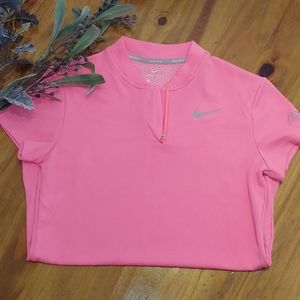 Woman's Nike Golf shirt size s